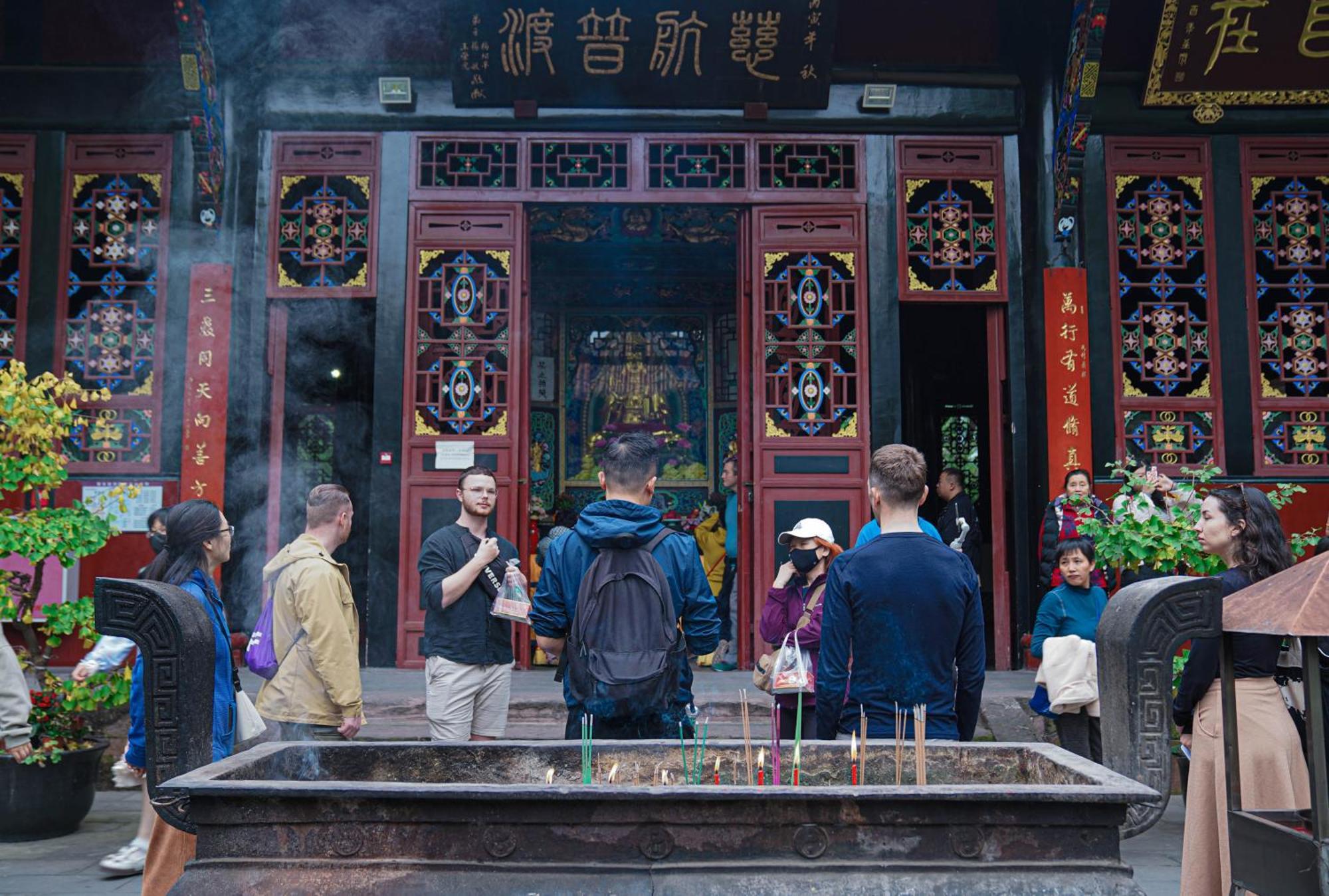 Chengdu Mix Hostel Courtyard Poshpacker Exterior foto